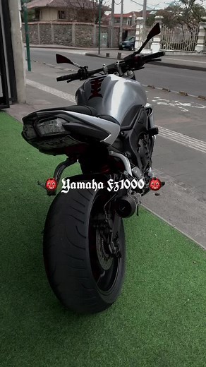 Yamaha FZ1000 in Cuenca, Ecuador