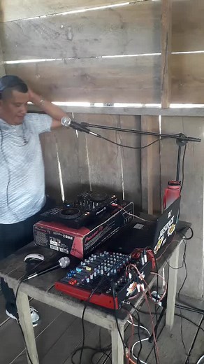 DJ Mixing Tips in a Rustic Setting