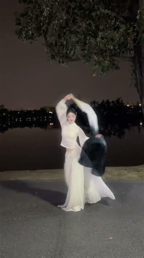 From One Thought to Another: The Path to Enlightenment or Demonism