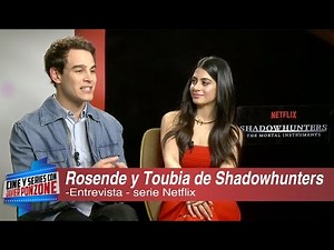 A solas con Alberto Rosende y Emeraude Toubia de Shadowhunters