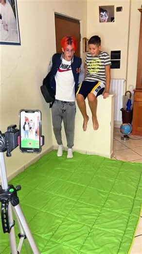 TUTORIAL collapse floor #TREND 👀result?😂 #trend#magic #tutorial #backstage #creative#shorts