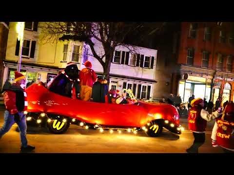 FLEMINGTON NEW JERSEY HOLIDAY PARADE 12/6/25 HUNTERDON COUNTY HOLIDAY CELEBRATION