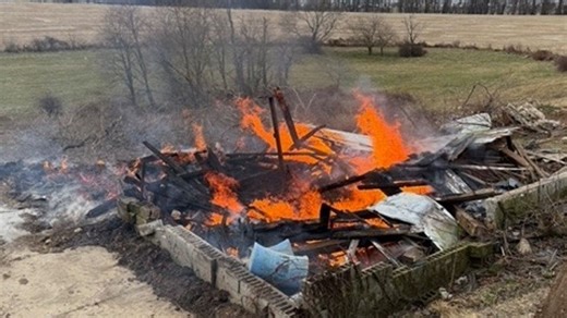 Crews fighting barn fire in Lancaster County