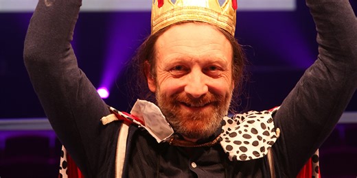 Richard Pulsford wins UK Pun Championship 2022 - British Comedy Guide