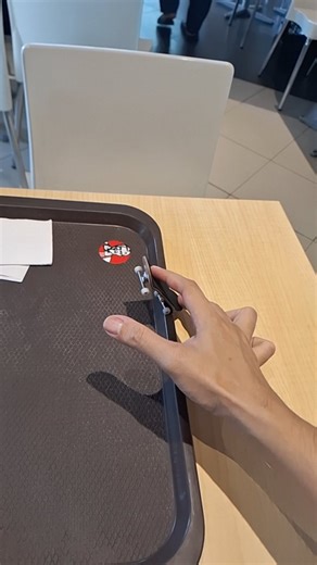 OBIRO on Instagram: "Name this trick! #fingerboardtricks #fingerboarding #berlinwood #blackrivertrucks #blackriverwheels"