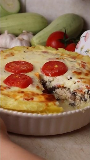 Creamy Chicken, Mushroom & Potato Casserole ✨ The ultimate comfort food dinner recipe #dinnerideas