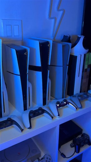 7.2K views · 54 reactions | Sony PlayStation 5 ASMR #sony #playstation #retrogaming #playstation4 #ps1 #gaming #ps2 #playstation5games #ps4pro #nintendoswitch #dualsense #psx #psp #unpacking #gamecube #nintendo #psone #playstation3 #ps3 #ps4 #ps5 #psp #retrocollection #asmr #xbox360 #usa #playstation5 #sega #unboxing #xbox | Retrogamingdays | Facebook