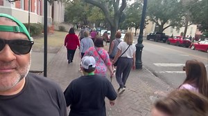 5.4K views · 122 reactions | What a BEAUTIFUL day in downtown Savannah. See for yourself. #eatlocal | Eat It and Like It | Facebook