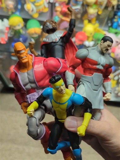 SUPER7 INVINCIBLE FIGURES SUCK... Super7 Allen the Alien & Thragg Action Figure Review #fyp #actionfigures #super7 #invincible #omniman