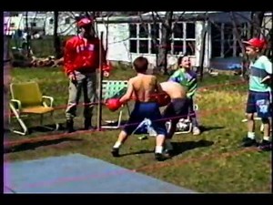 Backyard Boxing // 2nd round TKO