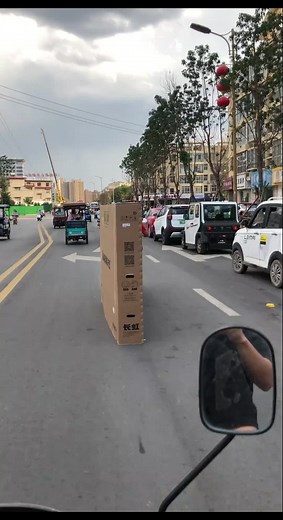 超狂電視機運輸新方式大揭秘