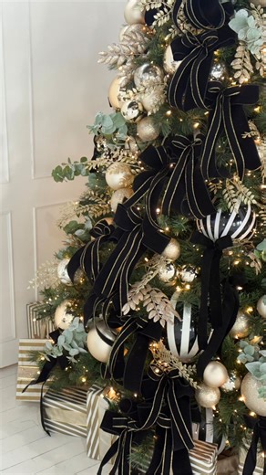 The Christmas Company | Why wait for December ? Halloween is over, so Christmas is officially on ! The tree is up, hot chocolates are out and the Christmas pjs... | Instagram