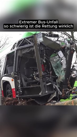 #busunfall #bergung #rettung #unfall #fyp