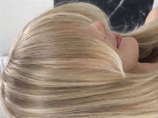 Why Choose Custom Keratin Bonds for Hair Extensions?