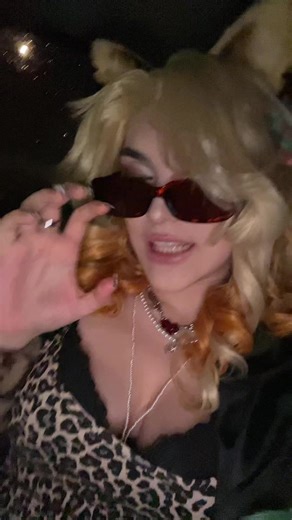 Gyaru Xilonen: Genshin Impact Cosplay Inspiration