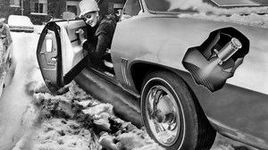 Liquid Tire Chain Was Pure GM Innovation