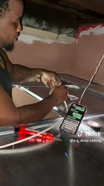 Drop ceiling & downlights installed‼️🙂‍↕️ #foryoupagе #xyzbca #fyp #dropceiling #trinidadandtobago #fypシ゚ #godisgood #downlightersinstallation @Inkx_tattoostt🇹🇹