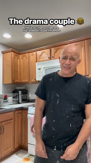 This is our chance to become big Facebook influencers 😂 | Najawa Wolkwitz