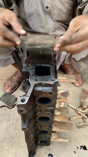 cylinder head cracked & leakage checking #amazingtechnique #mechanic #engine #trending#machine #processing #car #amazing #handmade