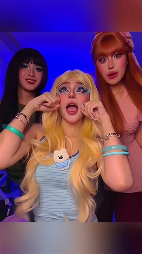 💙 🤍=? colour #colormixing #capcutforus #capcut #capcutpioneer #makeup