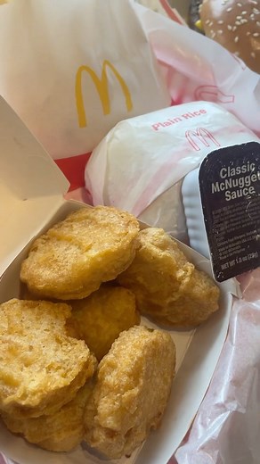 5.5K views · 3 comments | New Treats on the McDo App  Get up to 40% OFF on verified deals with the McDonald’s App Crave & Claim Deals from October 1-10 only! Download the McDonald’s App now! #mcdonaldshacks #mcdohacks #mcdonaldsnuggets #foodieph #tiktokfoodieph #mcdonaldsfries #whereinmanila #mcdolover #mcdosundae #phoodtour #phoodie #saantayopunta #foodreels #foodreview #yummy | Saan Tayo Punta | Facebook