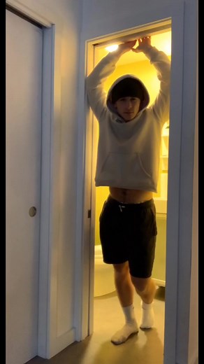 It’s getting hot in here 🥵 #thirsty