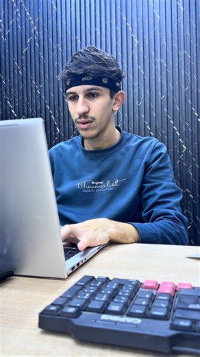 Rezki Raya on Instagram‎: "كنت تعرفها من قبل: � نسيت الباسوورد تاع البيسي؟ ماكان حتى مشكل! في هاذا الفيديو نوريكم طريقة معروفة عند التقنيين للتعامل مع أجهزة ويندوز المغلوقة باستعمال Hiren’s Boot 💻 الشرح موجه لأغراض تعليمية وصيانة فقط وعلى الأجهزة المملوكة ليك. 📌 الفيديو يفيد: ✅ التقنيين ✅ الناس لي شراو بيسي مستعمل ✅ حالات نسيان الباسوورد ⚠️ ملاحظة مهمة: استعمل الطريقة غير على جهازك الشخصي أو بإذن صاحبه. ⌨️ مفاتيح الدخول لـ Boot Menu حسب نوع البيسي: • HP 👉 F9 • Dell 👉 F12 • Lenovo 👉 F12 أو F