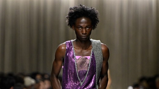 Dior Men’s Fall 2026: Through the Looking Glass