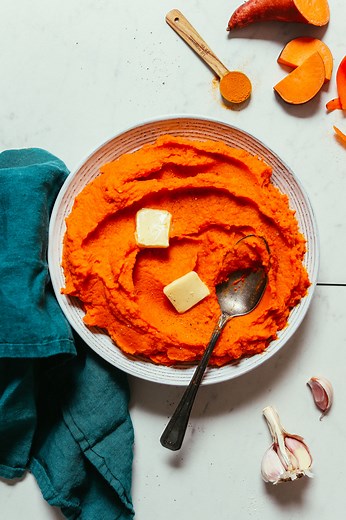 Fluffy Mashed Sweet Potatoes and Carrots