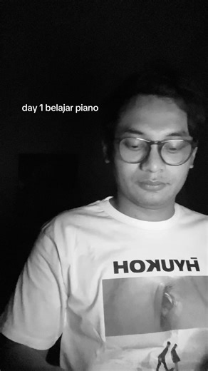 Belajar Piano Hari Pertama: Tips dan Trik