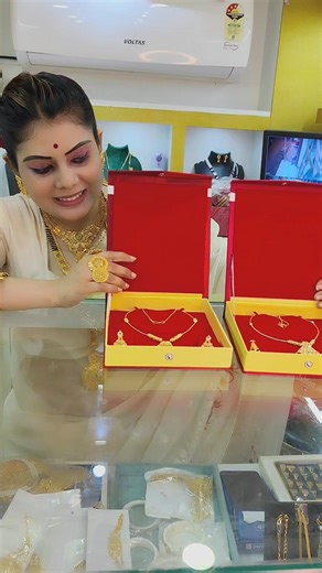 63K views · 732 reactions | 5 miligram chain pendant collection ❤️ 7908610801 #happynewyear2025 #Holidays #holi #newyears #janmashtami #followers #gold #golden #happywomensday @top fans Tilottoma | Tilottoma | Facebook