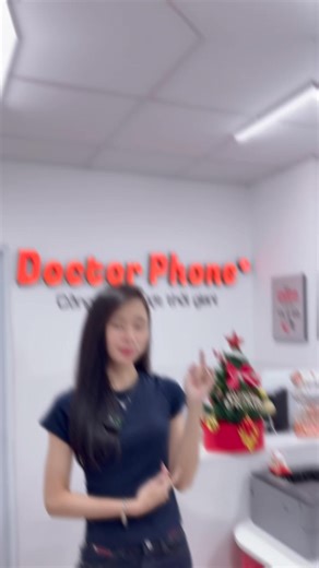 📢 CẬP NHẬT BẢNG GIÁ SỬA CHỮA THÁNG 12 – DR PHONE ✨ Khuyến mãi 20% toàn bộ dịch vụ trong tháng 12 🔧 Dịch vụ nhanh – Giá tốt – Bảo hành rõ ràng 💠 ÉP KÍNH: 300.000đ 💠 Sửa Face ID: 300.000đ 💠 Ép cảm thay lưng: 250.000đ Ngoài ra Dr Phone còn hỗ trợ tất cả các dịch vụ sửa chữa khác: 🔹 Thay pin – màn hình – mặt lưng 🔹 Xử lý lỗi nguồn, mất sóng, mất wifi 🔹 Cứu dữ liệu – thay kính camera 🔹 Ép kính nhanh lấy liền 🔹 Vệ sinh – kiểm tra máy miễn phí 💳 Hỗ trợ trả góp – thủ tục nhanh, duyệt trong 3 