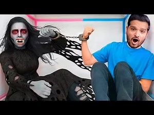 Overnight In The World's Horror House 😰 || Hungry Birds