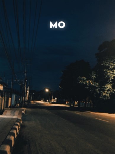 Exploring the Latest CapCut Trend with Lyrics Overlay