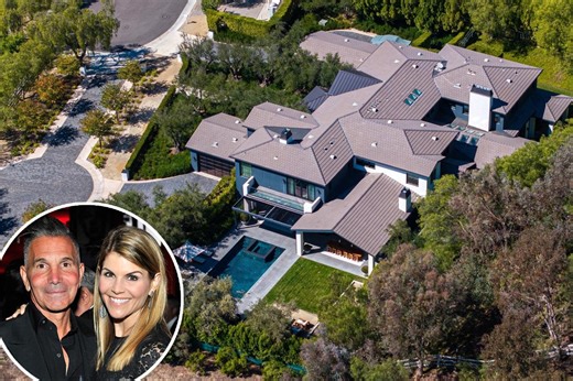 Lori Loughlin and Mossimo Giannulli have sold their $17.5M marital home for a hefty discount