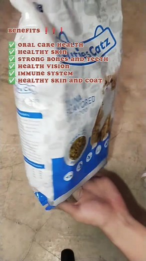 Cuties Catz❗❗❗ Ang catfood na affordable at healthy for your cats 😋😻 #catfood #cat #kittensoftiktok #catsoftiktok #meow #fyp #food #trending #viral #bestseller #recommended #vetapproved #healthy #tuna #yummy #catsfavorite #ttsbudolfinds