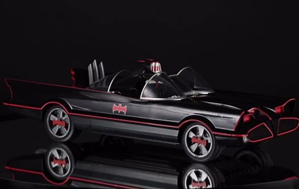 McFarlane Toys- DC Multiverse Batmobile (Batman Classic TV Series)