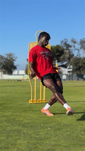 Golden Boot | Forward touch breakdown 📝 | Instagram
