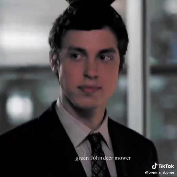 I love you dr lance sweets could never make me hate you. | TAGS: 🏷️ #drsweetsedit #lancesweetsedit #bonesedit #foryoupage #viral sc: hvdgins ────୨ৎ──── bones edit, bones tv show edit, bones tv show, lance sweets, lance sweets edit, dr sweets, dr sweets bones, dr sweets edit, john francis daley, john francis daley edit, john francis daley bones
