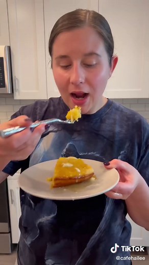 Delicious Creamed Corn Skillet Cornbread Recipe