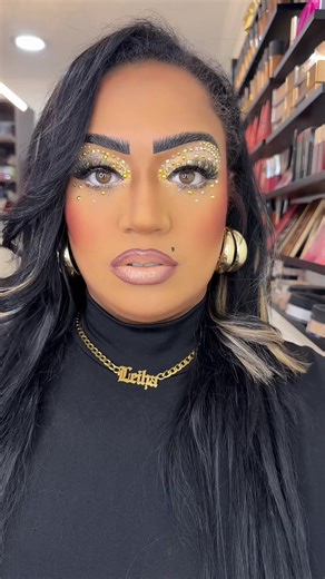 Bling Bling Glam ✨💎 ✨ Products Used: • Foundation: Juvia’s Place • Primer: MAC Cosmetics Studio Radiance • Highlight/Conceal Pen: MAC Everyday Wear Pen – NC45 • Concealer: Juvia’s Place I Am Magic – Shade 16 • Setting Powder: One/Size Beauty Sweet Honey 🍯 MAC Studio Fix (Under Eyes: NC42) • Brow Shaping Concealer: MAC Studio 24 Liquid – NC43 • Brows: Black liquid liner • Eyes: Blend Bunny Palette, diamonds nail art (applied with Duo Glue) ✨ 💋 Nude Lip Combo: • Lip Liner: MAC Plum • Lipstick: 