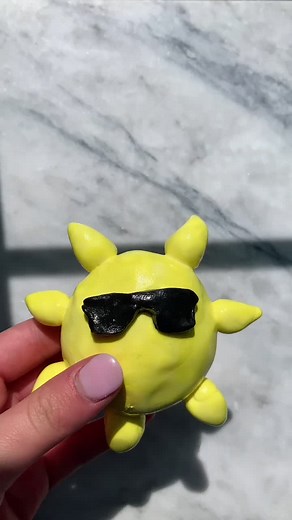 ☀️😎 what’s the weather been like recently where you live? It’s been super nice for me!! #satisfyingstuff101 #satisfying #claycrackingasmr