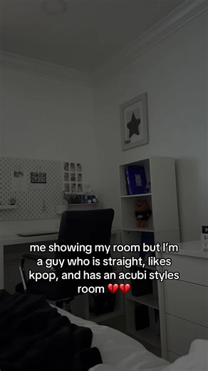 K-Pop Inspired Room Tour: Stray Kids Edition