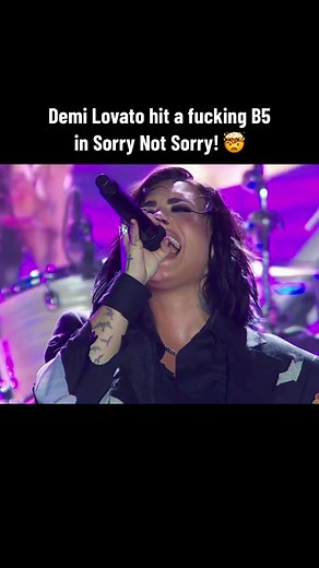Demi Lovato Singing Amazing High Note B5 in Sorry Not Sorry