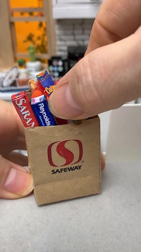 15K views · 300 reactions | Miniature Grocery Haul  AWESOME!! Won't  Anything CUTER!! Mini Grocery Shop! We Love Tiny Things, especially Tiny Food! #miniatures #miniature #minis #mini #tinyfood #tinykitchen #dollhousedecor #dollhouse #littlethings #fyp #reels #viral #tiny #thingsfordolls #tinythingsthatwork #tinyhome #dollhouseminiatures #tiny #smallthings #tinyliving #ittybitty | My Miniature Life | Facebook