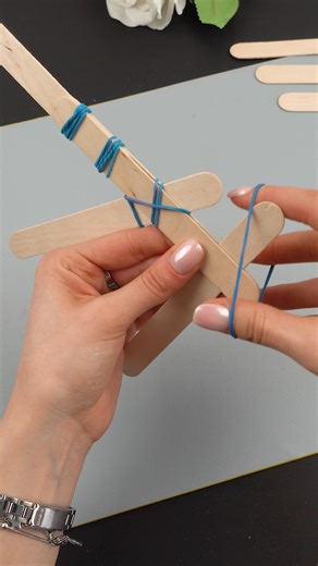 Spoon toy blaster 🎬 This video was produced by Network Media and Aoos Media | Cozy Hacks & Snacks