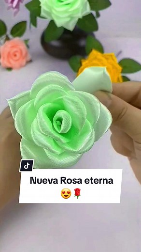 Aprende a Hacer una Rosa Eterna con Listón