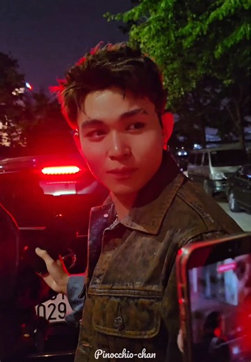 Chíp đáng iu quáaa 😚 thix Chíp gheee 🥹🫂🩷💙💚 @Jun Pham #JunPham