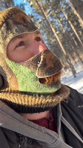 Tree EXPLODES While I’m Splitting Wood 😳 For licensing or usage, contact licensing@viralhog.com