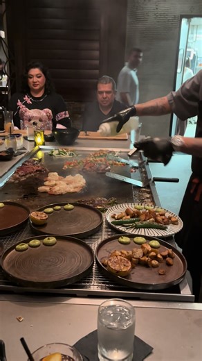 Loving a night at Descanso Restaurant in Costa Mesa. Come for the dinner. Stay for the show. 😉 #food #fyp #costamesa #delicious #fire